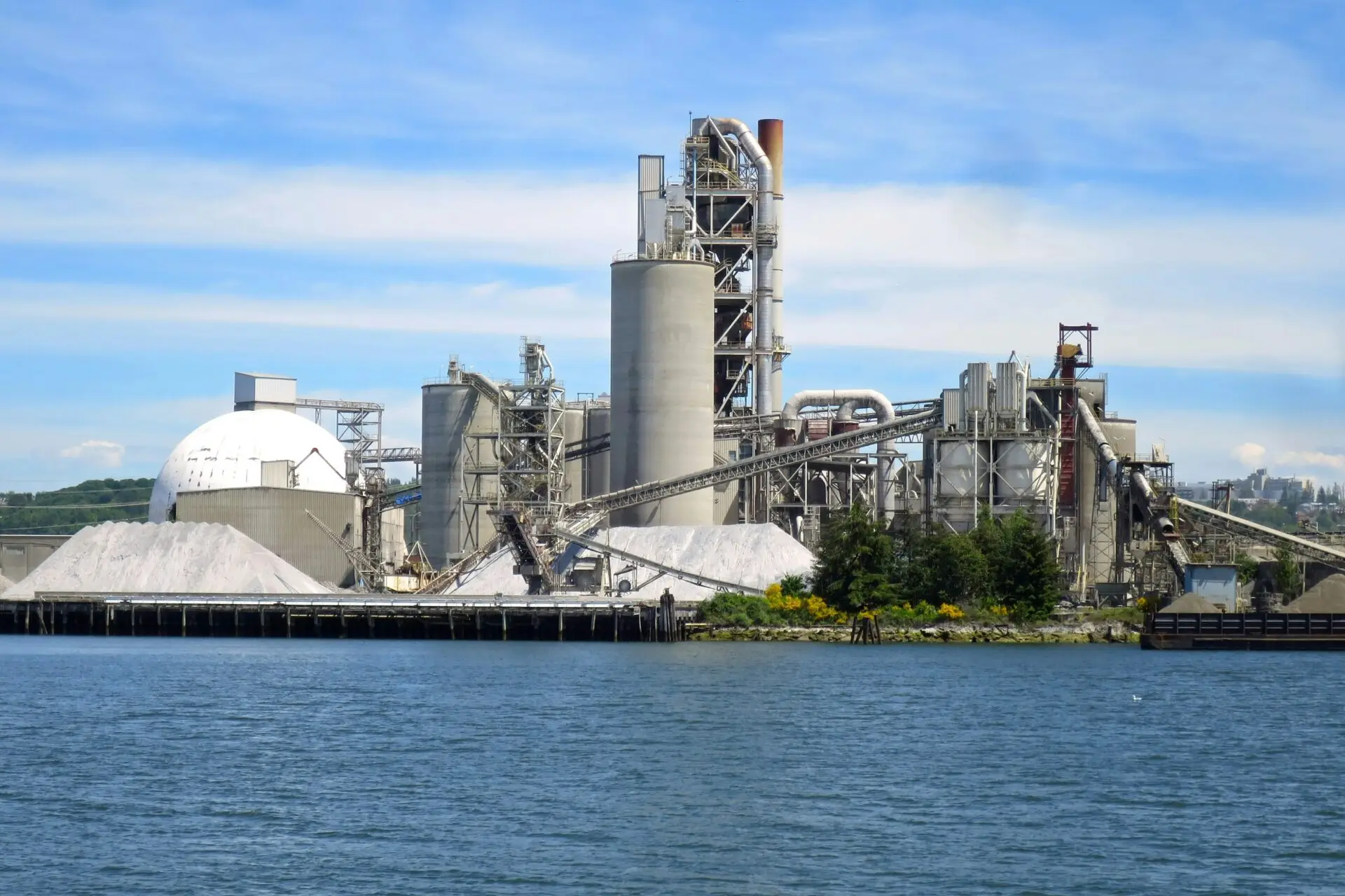 Rotary kiln staged for cement and mineral project cargo